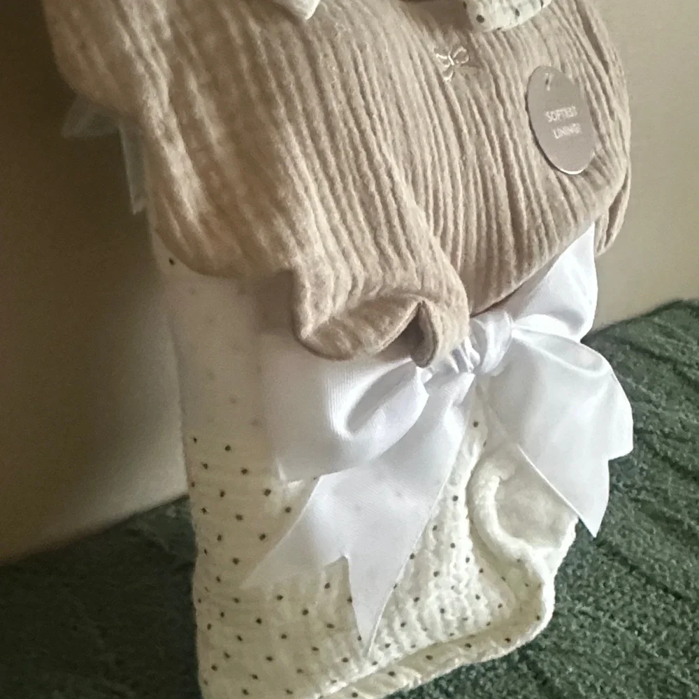 Bobini Baby Headband Bib & Blanket Ivory Beige Polk a Dot Set NEW!
